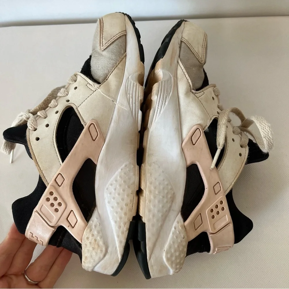 Nike Huarache Sneakers
